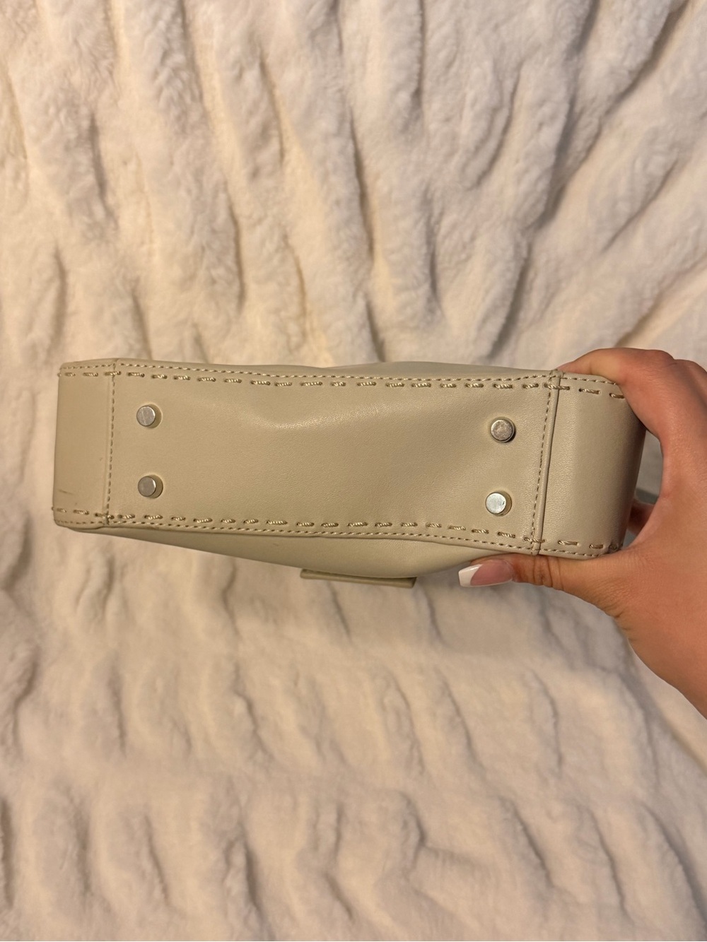 Vintage Y2K GUESS Cream Shoulder Bag - Picture 4 of 7